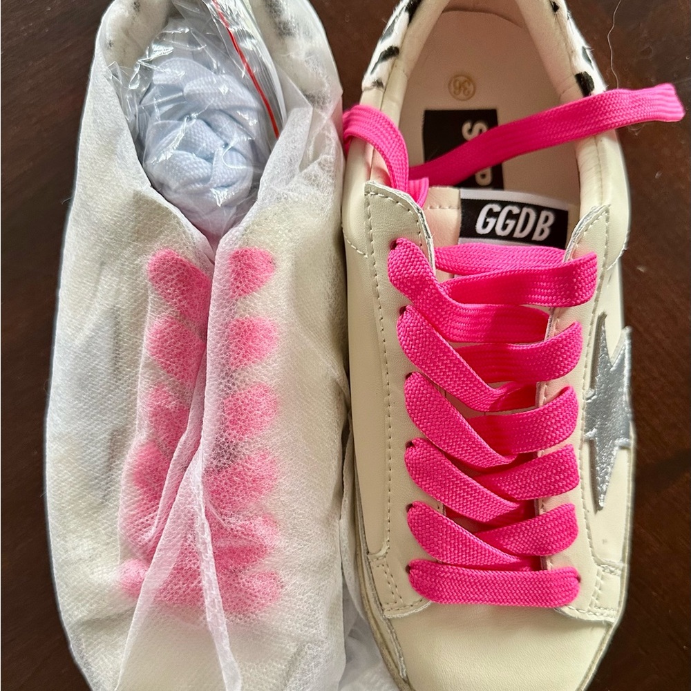 Golden Goose shoes never worn